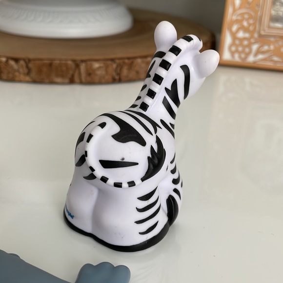 [ Fisher Price Little People Zoo Animals - Monkey Zebra Seal - Plastic Toy ] - Picture 8 of 11